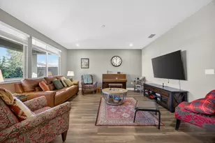 9313 Morney Wy, Sacramento, CA 95829 - Photo 17