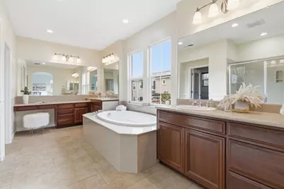 696 W Refinado Way, Mountain House, CA 95391 - Photo 43