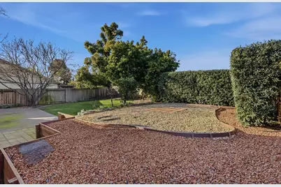 9 Alcala Court, Sacramento, CA 95823 - Photo 29