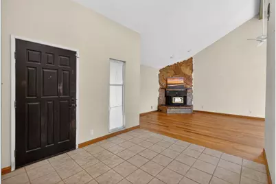 3067 Garden Highway, Sacramento, CA 95833 - Photo 3