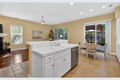8 Anton Court, Sacramento, CA 95835 - Photo 15