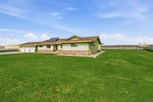 11551 E Tokay Colony Rd, Lodi, CA 95240 - Photo 3