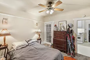 2320 F St, Sacramento, CA 95816 - Photo 35