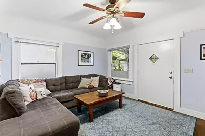 2320 F Street, Sacramento, CA 95816 - Photo 7