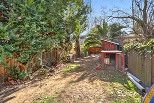 2320 F St, Sacramento, CA 95816 - Photo 39