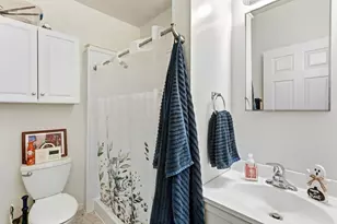 2320 F St, Sacramento, CA 95816 - Photo 17