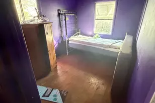 6313 Ring Dr, Sacramento, CA 95824 - Photo 9