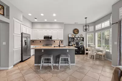 1818 N Bend Drive, Sacramento, CA 95835 - Photo 9