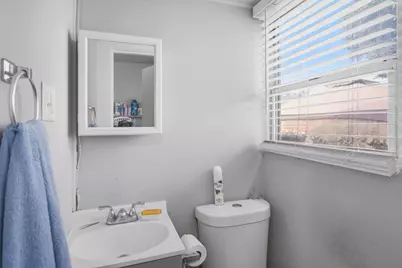 925 W 21st Street, Merced, CA 95340 - Photo 11