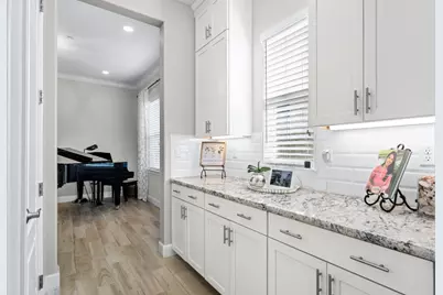 1050 Hogarth Way, El Dorado Hills, CA 95762 - Photo 11