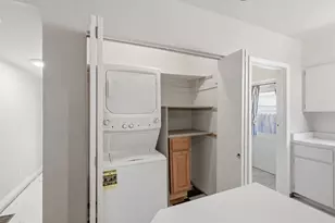 1862 Caramay Wy, Sacramento, CA 95818 - Photo 27