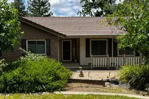 2352 Toyon Ct, Valley Springs, CA 95252 - Photo 3