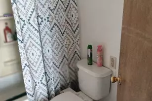 Hazelnut Ln, Sacramento, CA 95828 - Photo 17