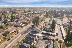 412 Golf Cir, Manteca, CA 95337 - Photo 37