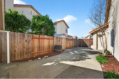 107 Fantages Way, Folsom, CA 95630 - Photo 49