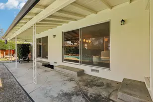 6200 S Land Park Dr, Sacramento, CA 95831 - Photo 27