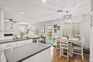 5303 Elgin Hills Way, Antelope, CA 95843 - Photo 11