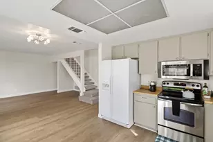 10049 Elgin River Ct, Rancho Cordova, CA 95670 - Photo 15