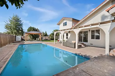 7527 Bruno Way, Sacramento, CA 95828 - Photo 23