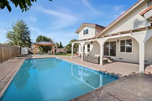 7527 Bruno Way, Sacramento, CA 95828 - Photo 23