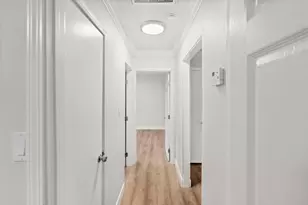 580 Lampasas Ave, Sacramento, CA 95815 - Photo 17