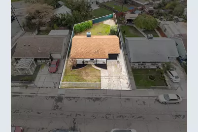 580 Lampasas Avenue, Sacramento, CA 95815 - Photo 5