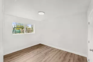 580 Lampasas Ave, Sacramento, CA 95815 - Photo 21