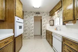 2408 Tallent Dr, Modesto, CA 95355 - Photo 11