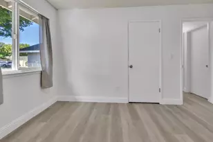 1625 Brentwood Ct, Modesto, CA 95350 - Photo 53