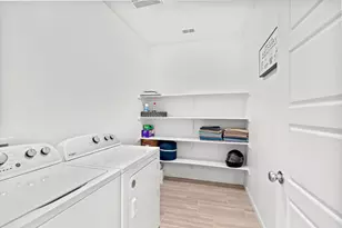 8808 Irondequoit Wy, Sacramento, CA 95829 - Photo 23