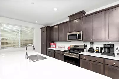 8808 Irondequoit Way, Sacramento, CA 95829 - Photo 11