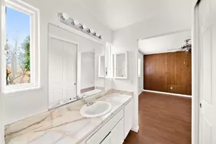 7765 Twain Ct, Sacramento, CA 95828 - Photo 33