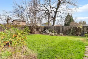 2735 57th St, Sacramento, CA 95817 - Photo 39