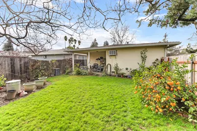 2735 57th Street, Sacramento, CA 95817 - Photo 41