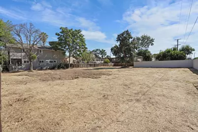 522 N Van Buren Street, Stockton, CA 95203 - Photo 13