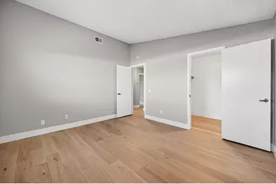 7639 Clover Woods Court, Sacramento, CA 95828 - Photo 27