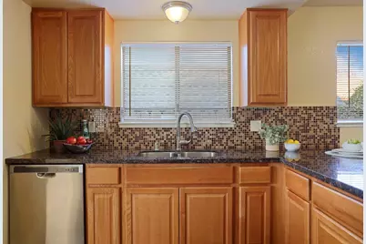 8215 Manhattan Drive, Stockton, CA 95210 - Photo 17