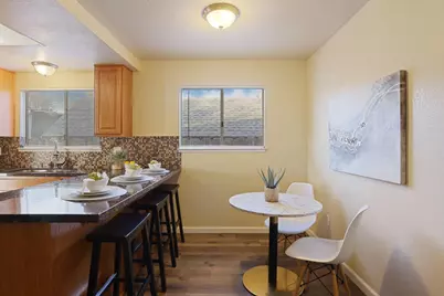 8215 Manhattan Drive, Stockton, CA 95210 - Photo 15