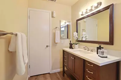 8215 Manhattan Drive, Stockton, CA 95210 - Photo 27