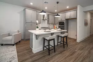 10352 Charles Morris Wy, Elk Grove, CA 95757 - Photo 7