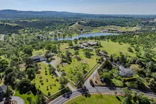 4877 Hillvale Dr, Valley Springs, CA 95252 - Photo 3