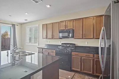 15272 Flycatcher Drive, Lathrop, CA 95330 - Photo 5