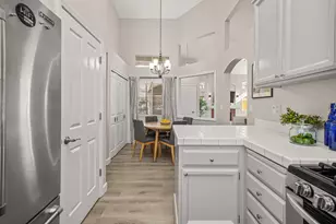 236 Rochelle Ct, Roseville, CA 95661 - Photo 9