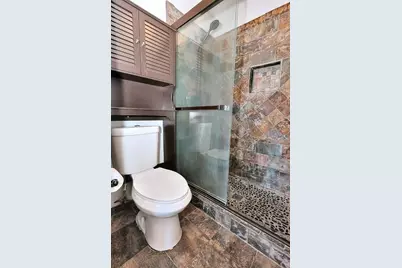 975 Rossburn Way, Galt, CA 95632 - Photo 49