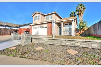 975 Rossburn Way, Galt, CA 95632 - Photo 1