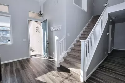 975 Rossburn Way, Galt, CA 95632 - Photo 7