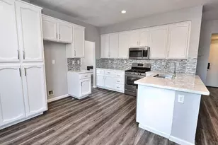 975 Rossburn Way, Galt, CA 95632 - Photo 15