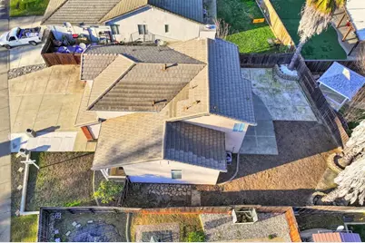 975 Rossburn Way, Galt, CA 95632 - Photo 69