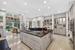 818 Sierra Oaks Vista Ln, Sacramento, CA 95864 - Photo 17