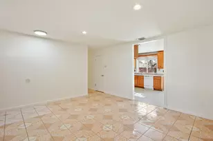 1370 Old W Dr, Sacramento, CA 95834 - Photo 7